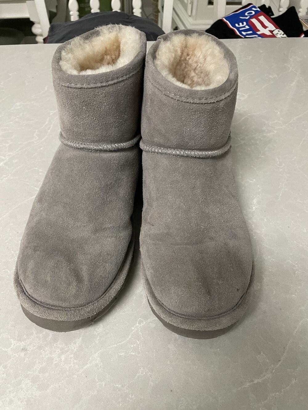 Bearpaw Alyssa Women's Size 11 Boots Gray Suede Sheepskin Lined Ankle Booties